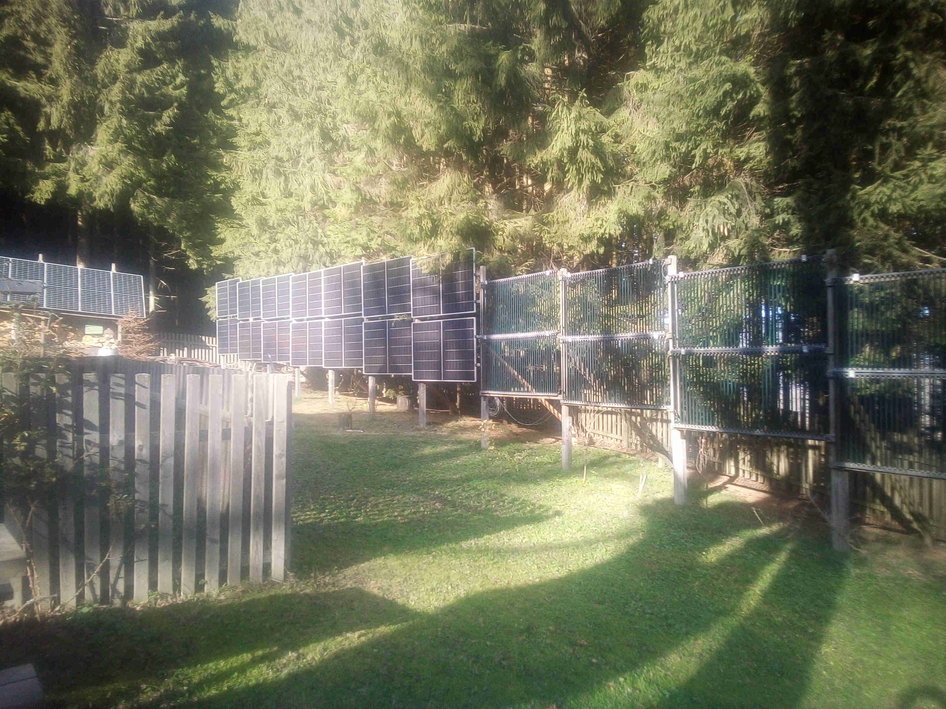 výměna panelů za Canadian Solar CS7L-585MB-AG